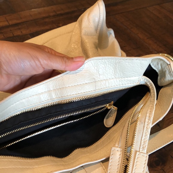 SOLD πΈπΌπΊ Authentic Balenciaga Classic city - Picture 12 of 15